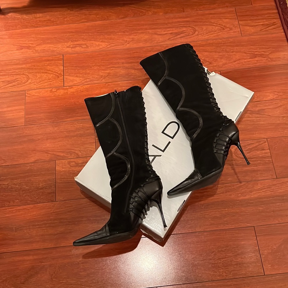 Women’s tall suede & leather boots